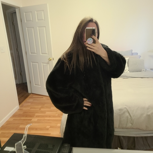 Liz Claiborne teddy bear faux fur  coat - Picture 4 of 12